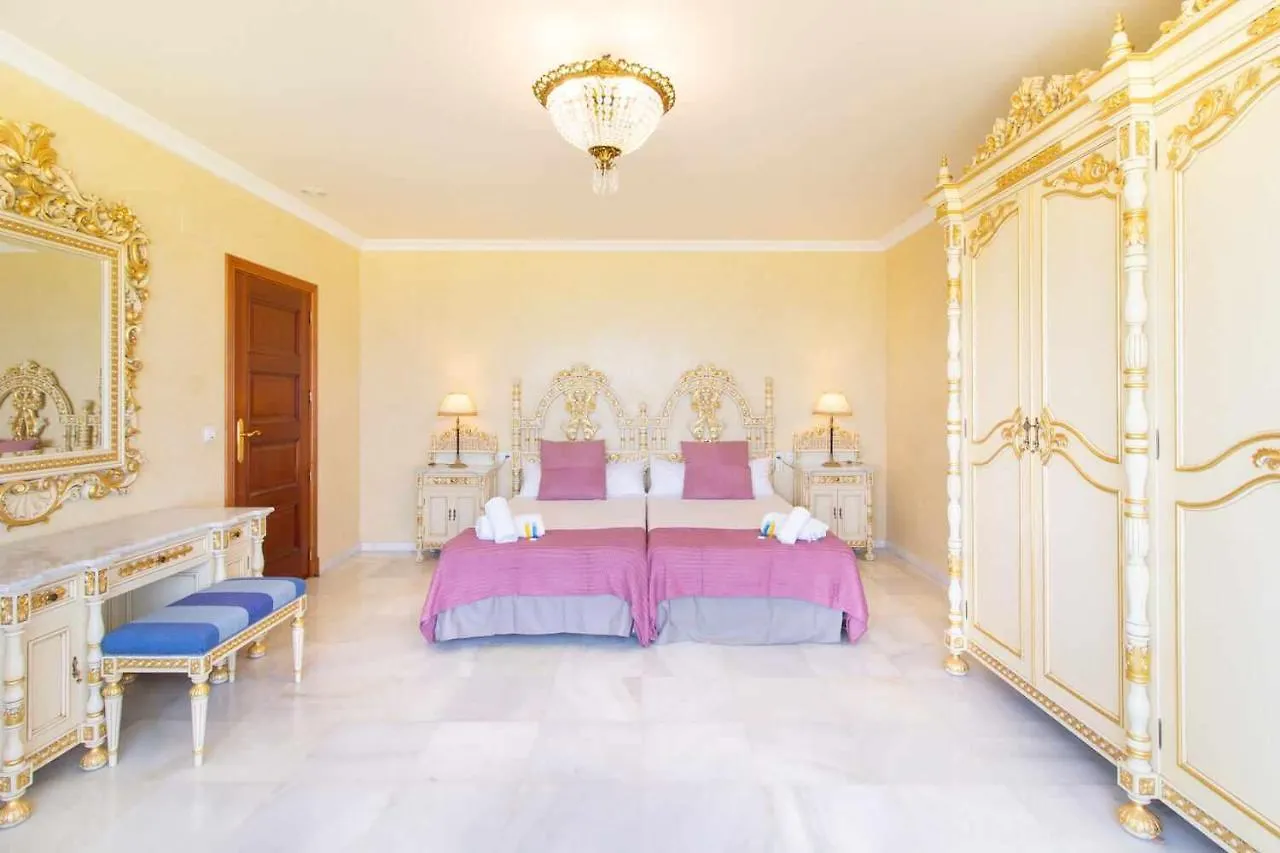 Castle Beach House Luxury Beachfront Villa Málaga